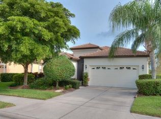 8210 Stirling Falls Cir, Sarasota, FL 34243