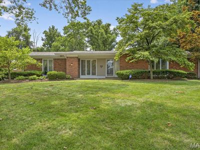 1236 Warson Pines Dr, Saint Louis, MO, 63132
