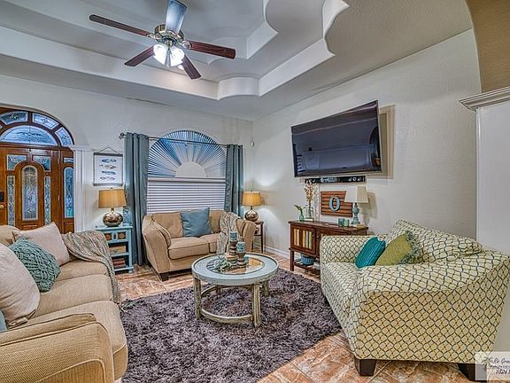 4th image of 1402 La Ciniega Dr #0