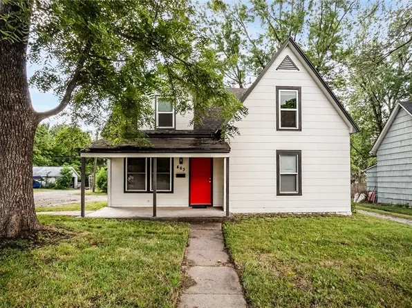 463 E Mill St, Liberty, MO 64068