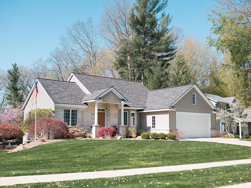 1st image of 2538 Danton Dr SW