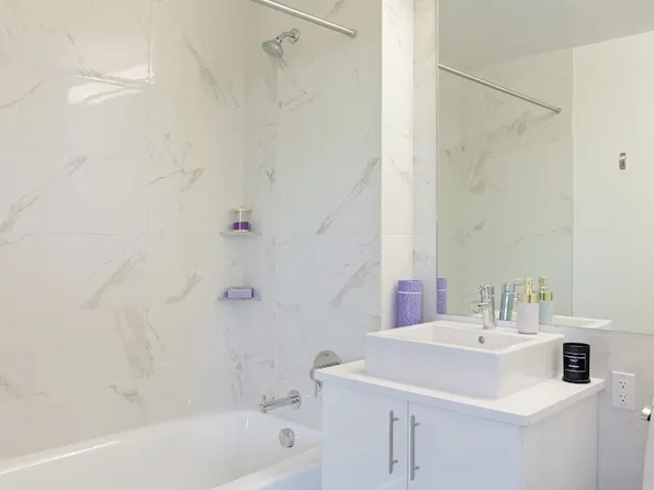 180 Myrtle Avenue image 5 of 17