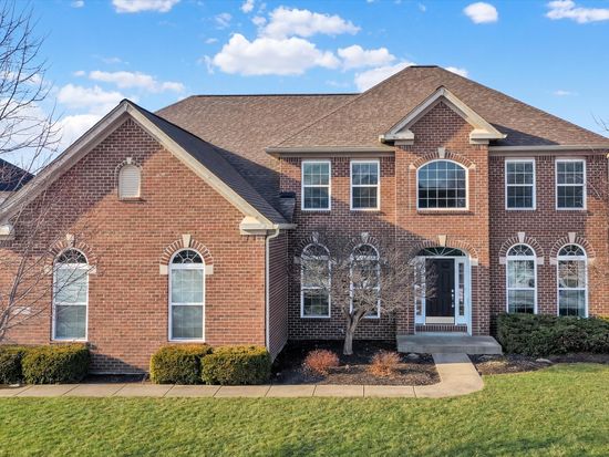 13866 Four Seasons Way, Carmel, IN 46074