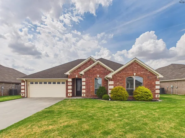 4806 Falcon Crest Blvd, Wichita Falls, TX 76310