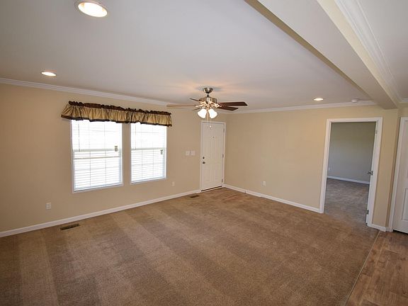 4th image of 274 Hartfield Ln
