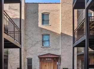 2214 N Sedgwick St APT 3S, Chicago, IL 60614