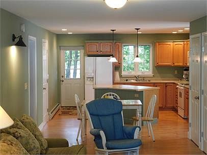 5th image of 103 Ocean Ave #1