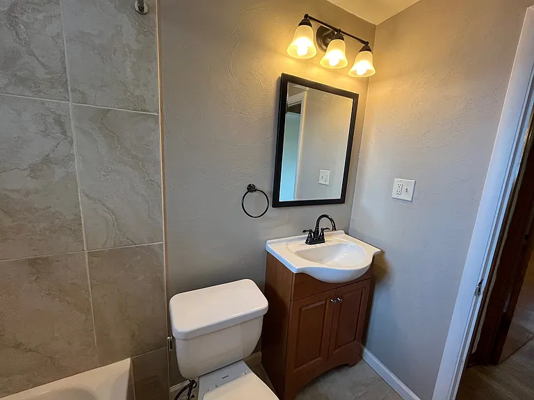 140 Lacrosse St #B3 — Photo 10