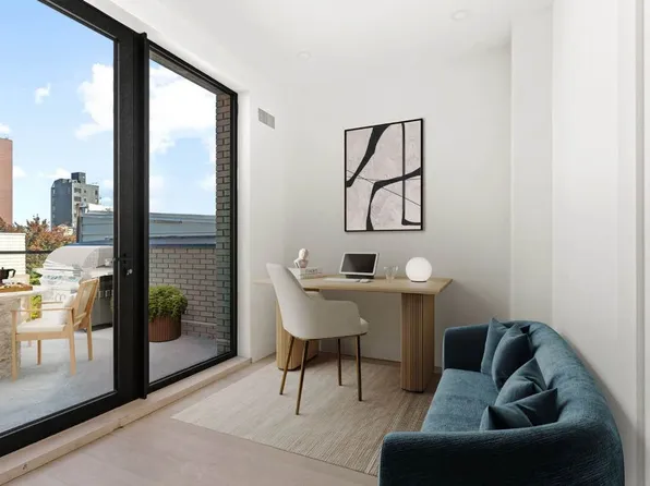 204 Withers Street image 9 of 12