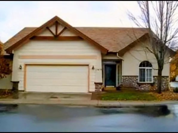8079 W Drake Ln, Garden City, ID 83714