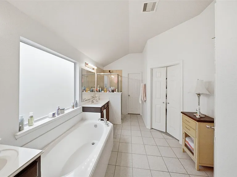 13335 Gardnerville St — Photo 13