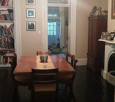 2nd image of 110 E Gaston St APT 1