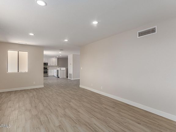 5th image of 6820 E MENLO Street