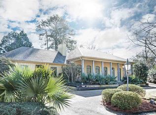 2 E Hill Pl, Jackson, MS 39216