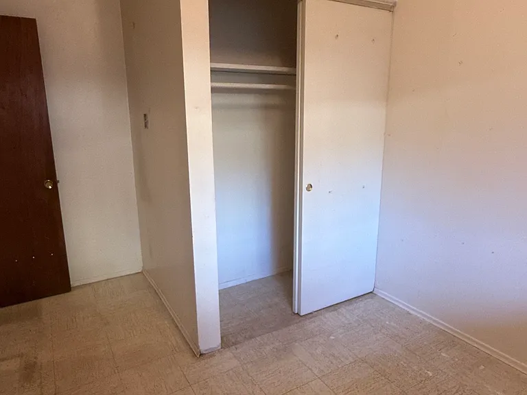 12435 NE 104th St — Photo 12