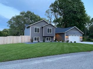 1152 Allison Ave NW, Grand Rapids, MI 49534