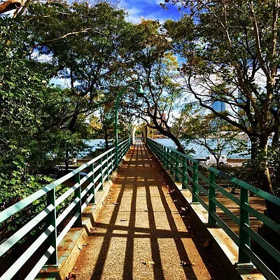 Sold by Cooper & Cooper Real Estate | media 19