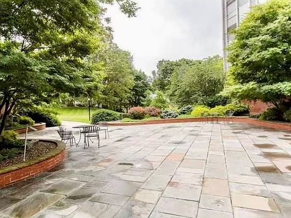 2nd image of 80 Park St APT 43