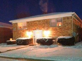 1209 Orchard Rd APT 4, Bloomington, IL 61704