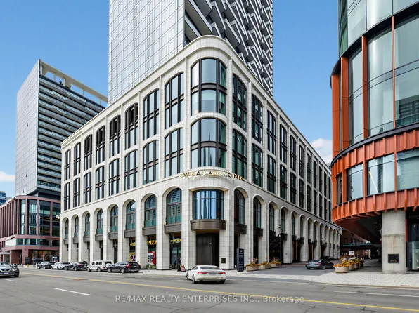 470 Front St W #2206, Toronto, ON M5V 0V6