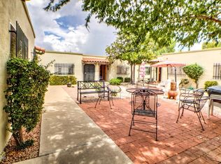 144 W Calle Del Ano, Green Valley, AZ 85614