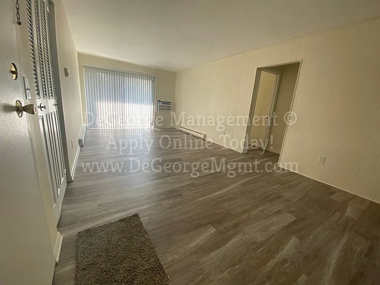 Parkview Apartments — Photo 24