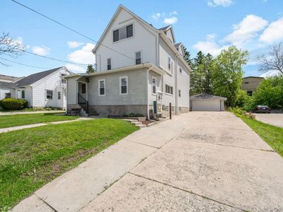 1925 Salisbury ROAD, West Bend, WI, 53090