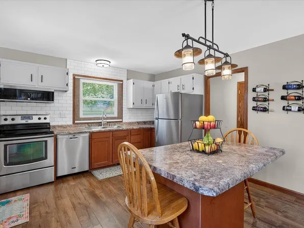 1029 Vandenburg Street, Sun Prairie, WI 53590