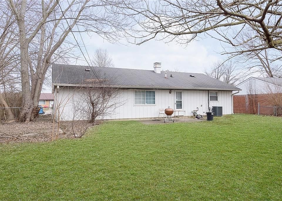 2nd image of 3604 N Decamp Dr