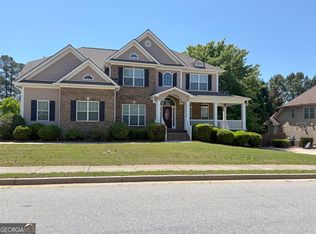 125 Susan Ln, Fayetteville, GA 30215