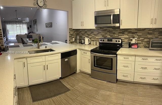 1st image of 330 Lakeside Ct #206