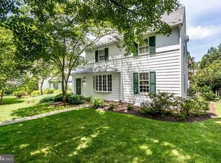 324 Broxton Rd, Baltimore, MD 21212