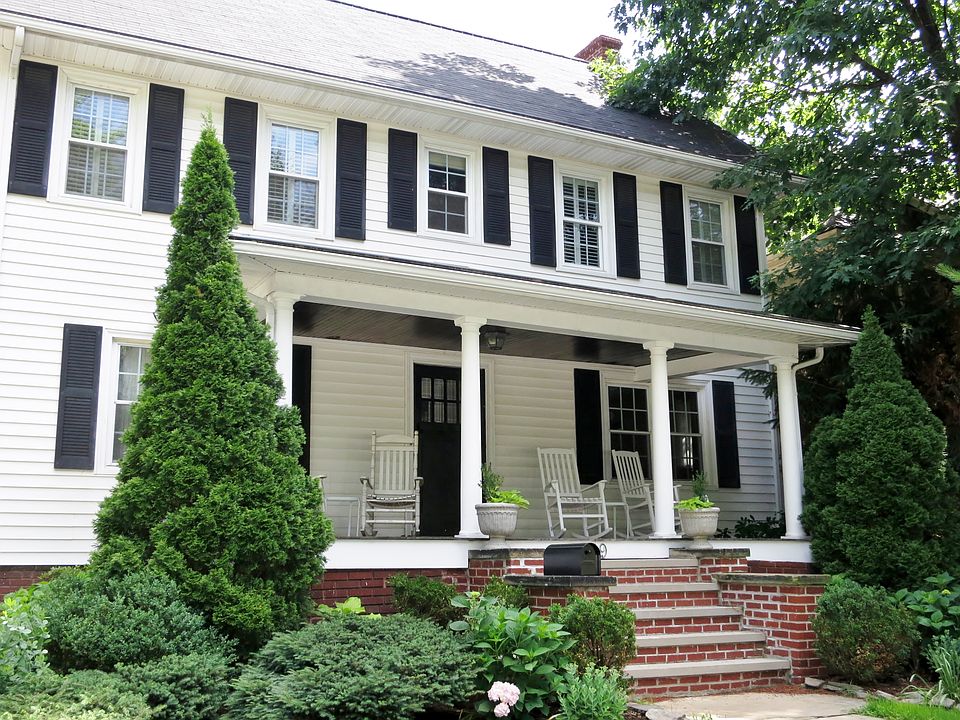 1st image of 2959 Meadowbrook Blvd