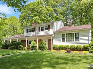 166 Highland Rd, North Haledon, NJ 07508