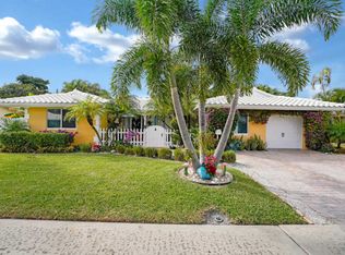 141 SW 11th Ct, Boca Raton, FL 33486