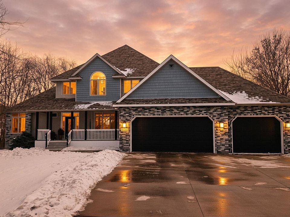 1st image of 17635 Sunrise Ct SW