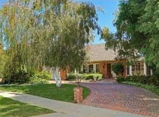 488 Dalehurst Ave, Los Angeles, CA 90024