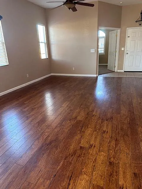 Building Photo - 281 Warm Springs Dr