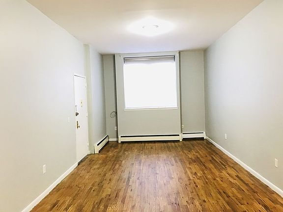 3rd image of 298 Rogers Ave #1