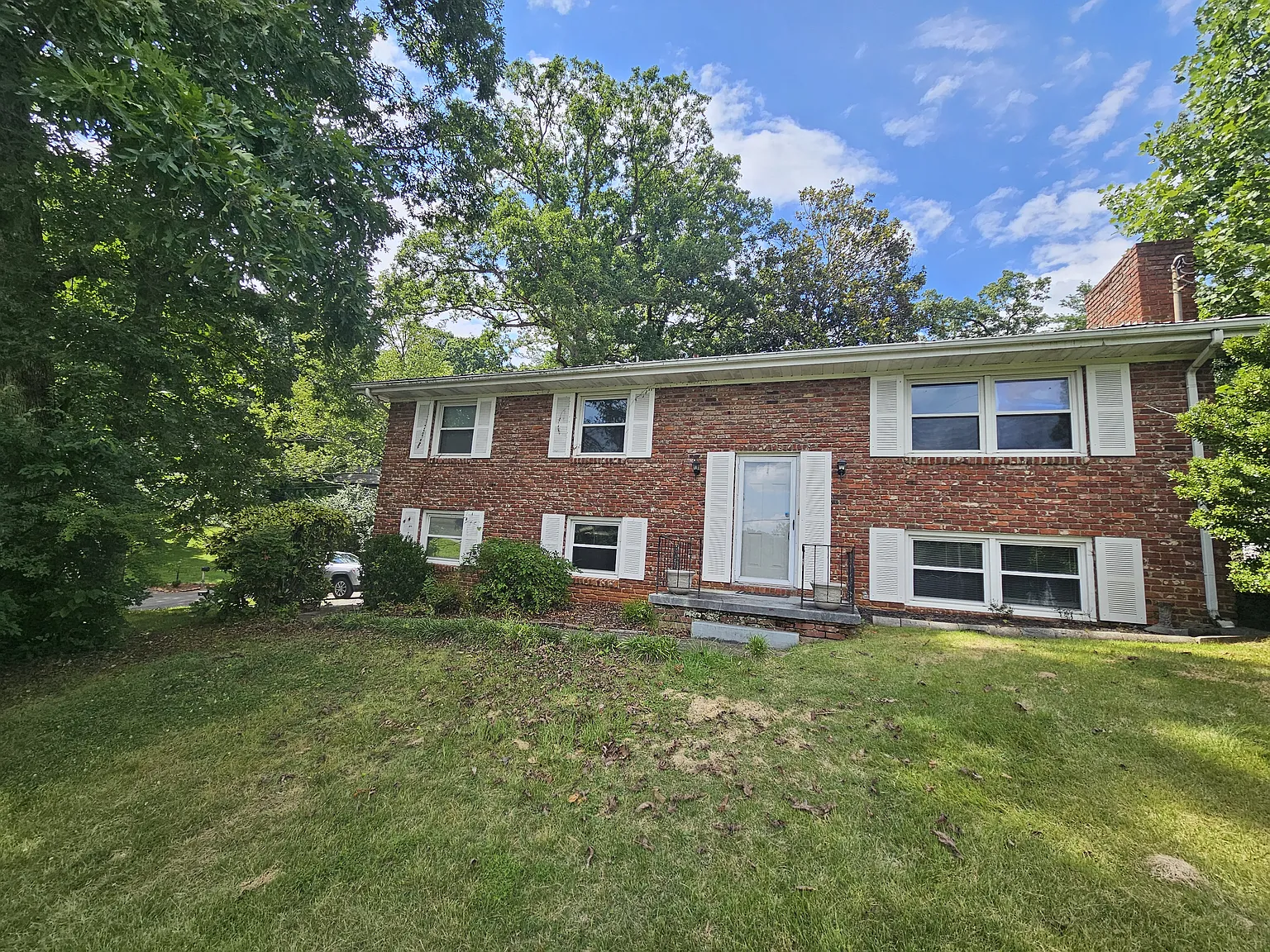4 bed, 1650 sqft, $2,150 — Photo 1