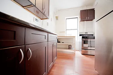 Rented by Nolita Group