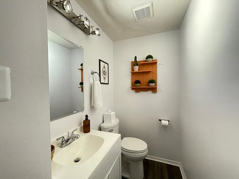525 Pensacola Dr — Photo 7