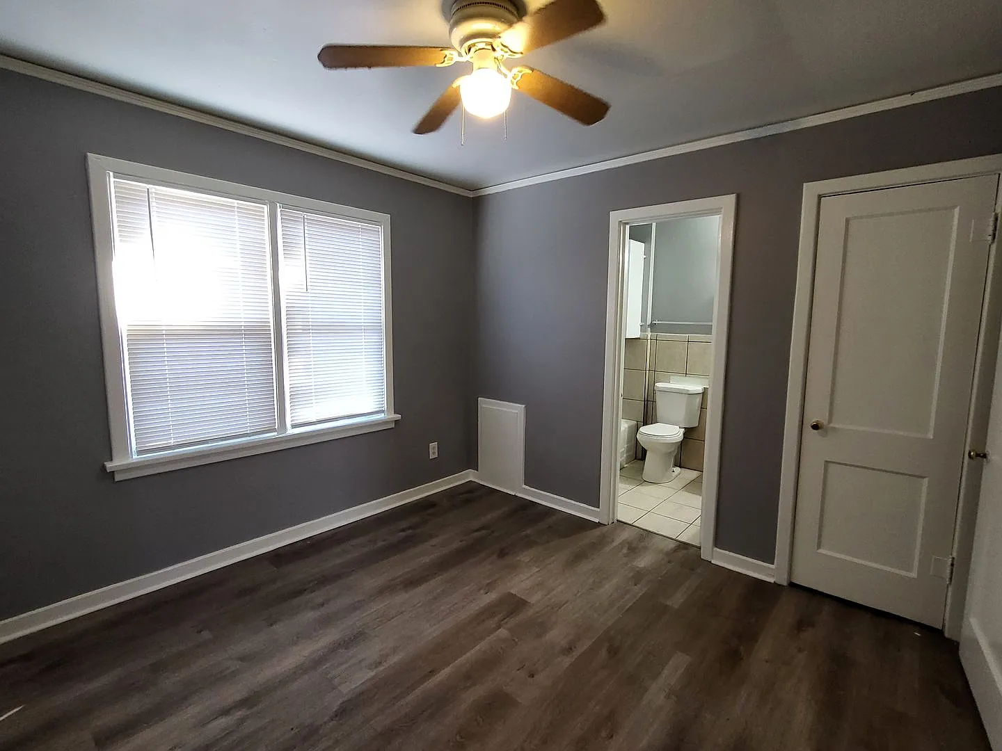 1210 SW 10th Avenue — Photo 2