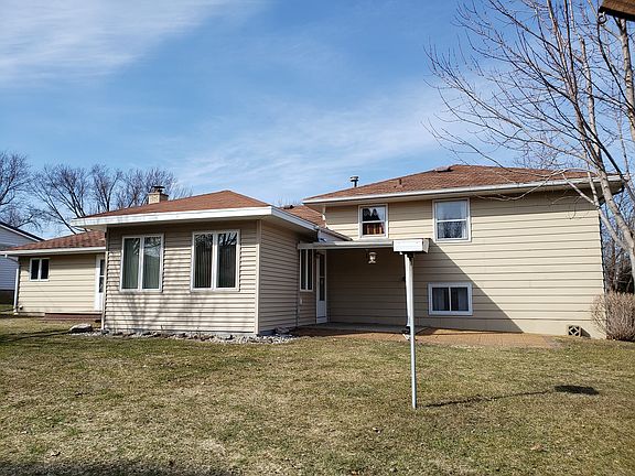 South-facing sun room!