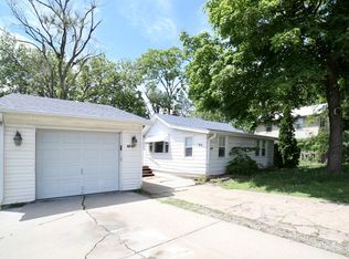 4518 N 64th St, Omaha, NE 68104