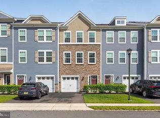 70 Rome Way, Mount Laurel, NJ 08054