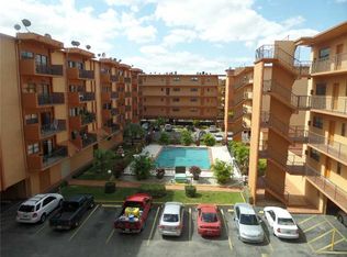 1800 W 54th St APT 305, Hialeah, FL 33012