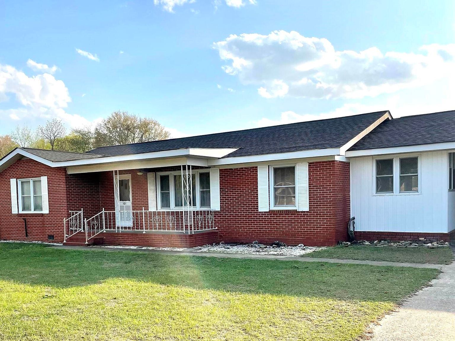 101 S Elm St, East Dublin, GA 31027 Zillow