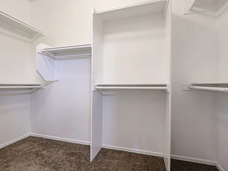 12611 W Campina Dr — Photo 15