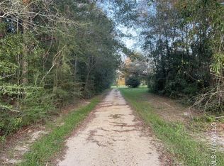 20 Guy Smith Rd, Poplarville, MS 39470